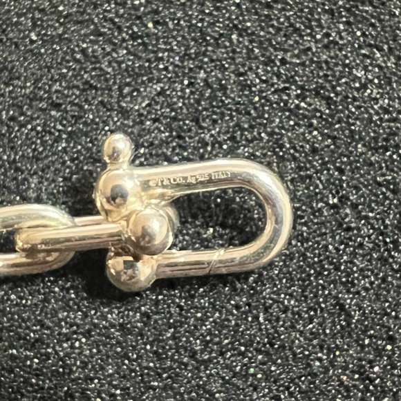 Tiffany HardWear
Small Wrap Bracelet
in Sterling Silver - Picture 9 of 10